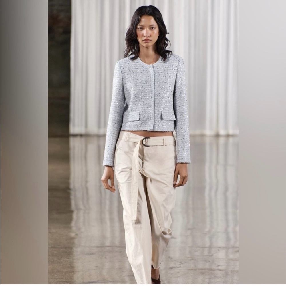 ZARA ZW COLLECTION SEQUIN CROPPED JACKET BLUE / WHITE . SIZE M